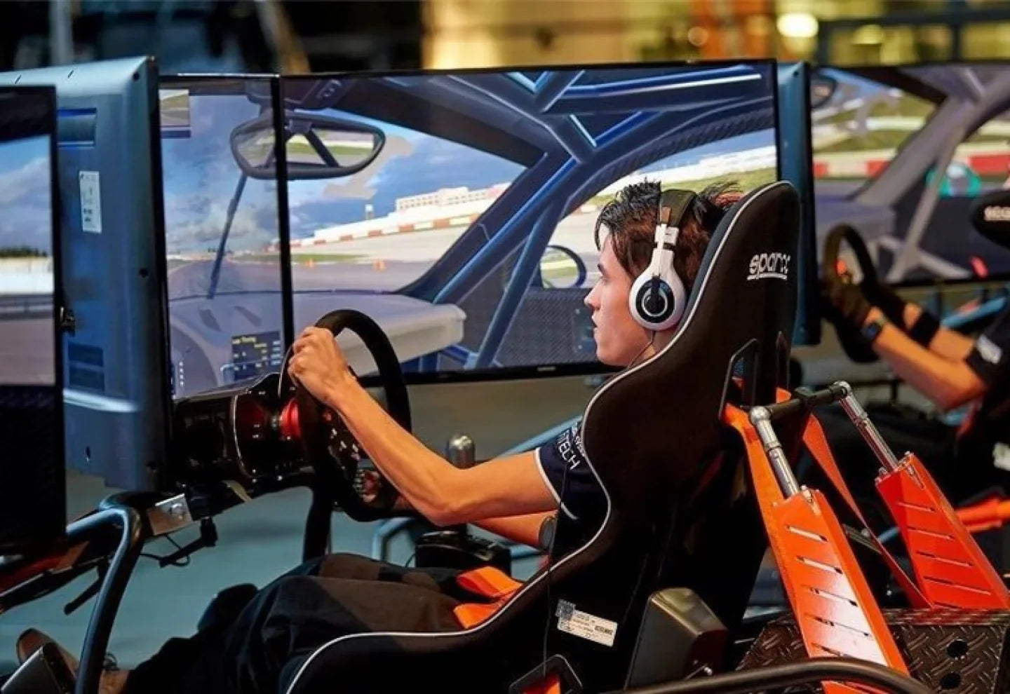 SIMULADORES DE CARRERAS