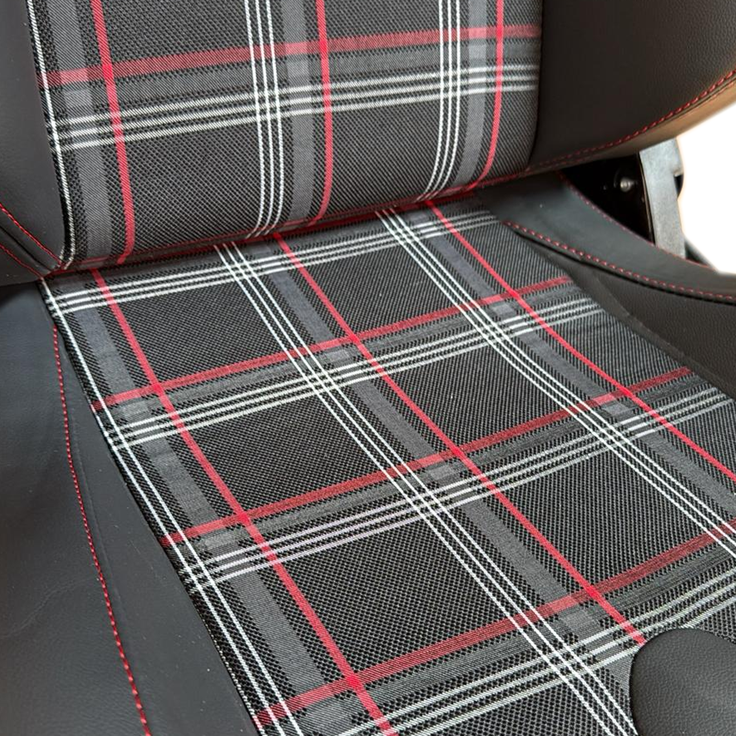 BUTACA DEPORTIVA RECARO SPORT 2 RECLINABLE