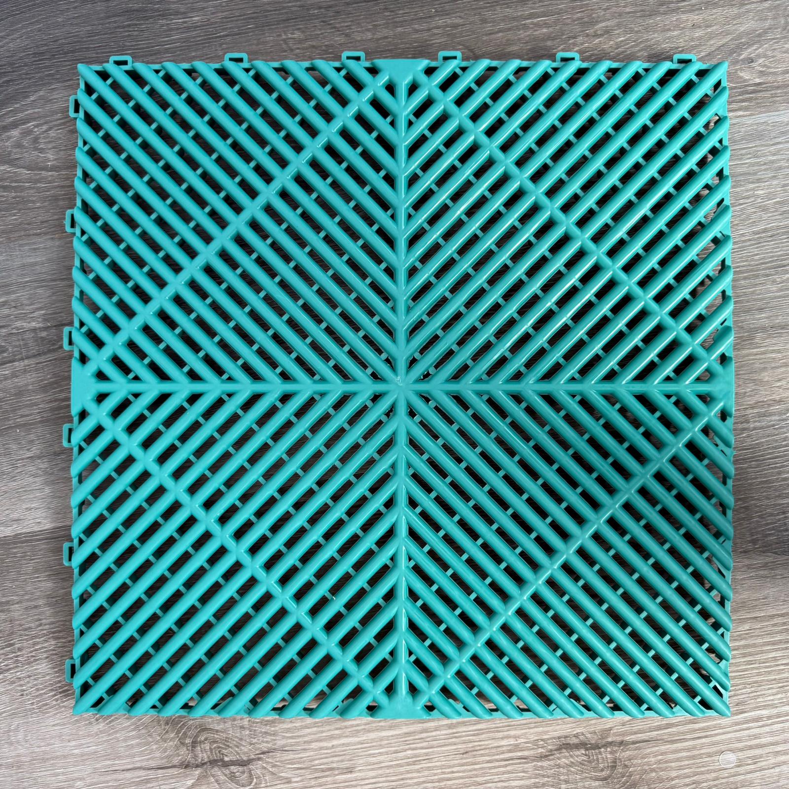 PISO PLÁSTICO DE TALLER MODULAR ENCASTRABLE 40cm x 40cm